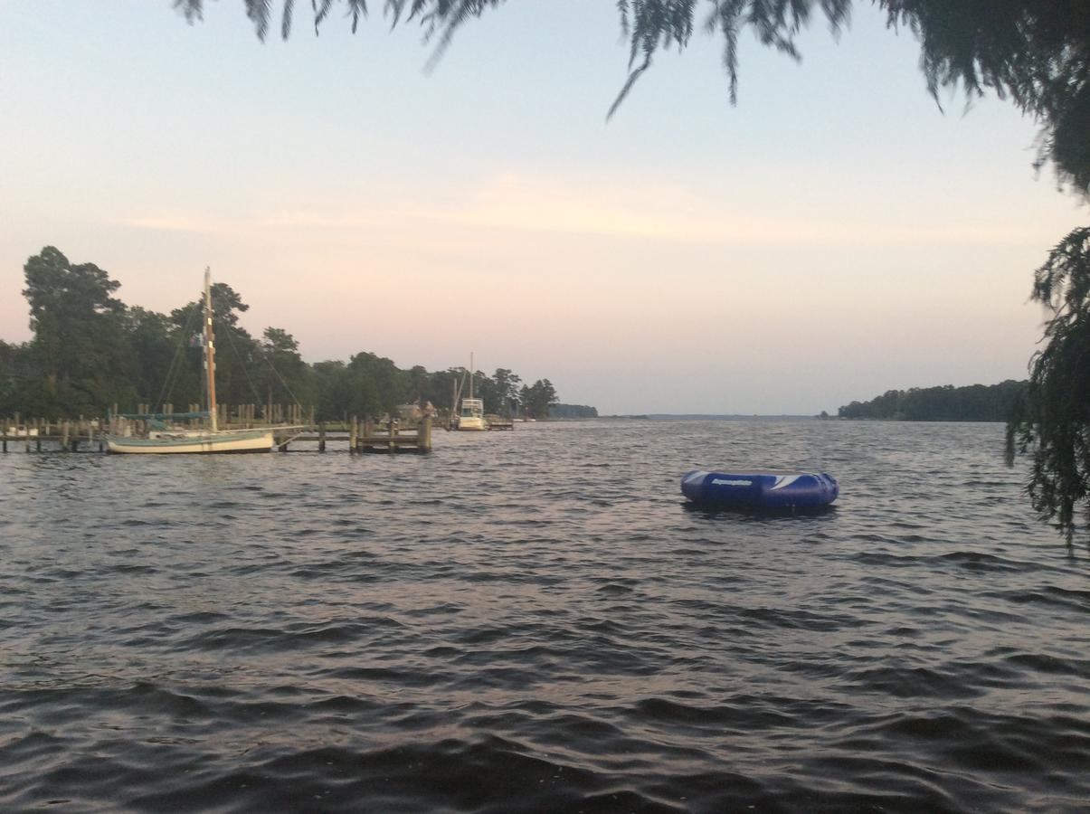 Bath Harbor Marina And Motel Екстериор снимка