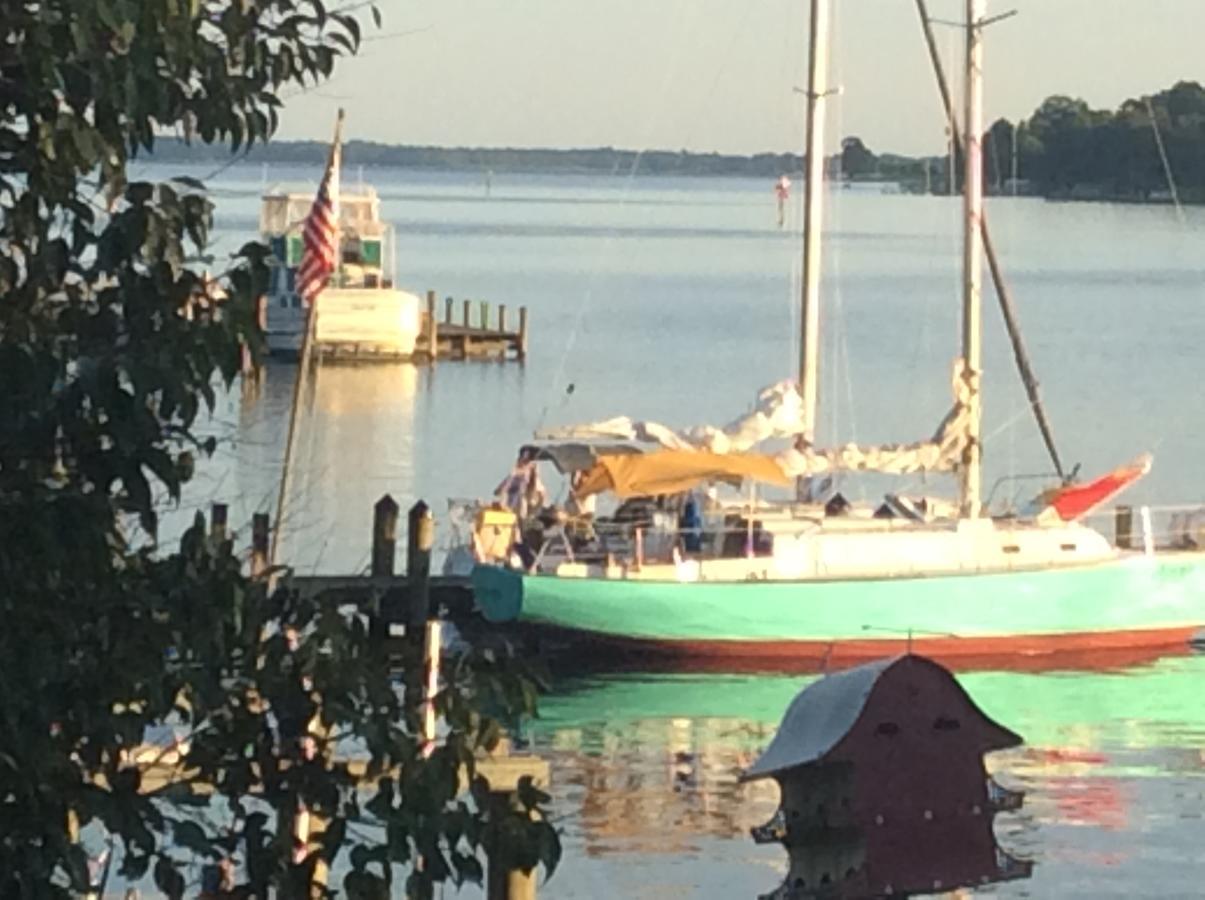 Bath Harbor Marina And Motel Екстериор снимка